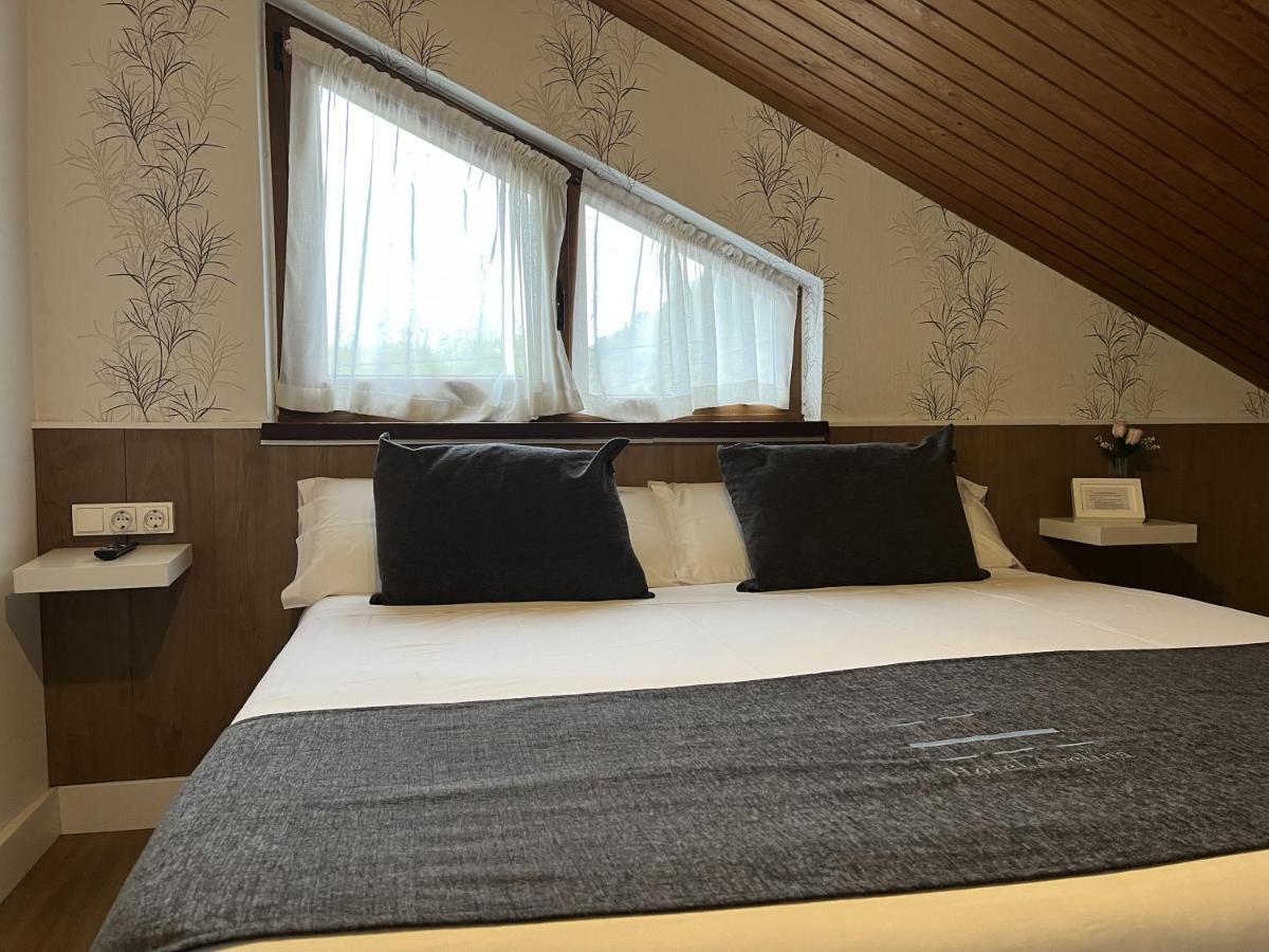 Hotel Avelina Onís Eksteriør bilde