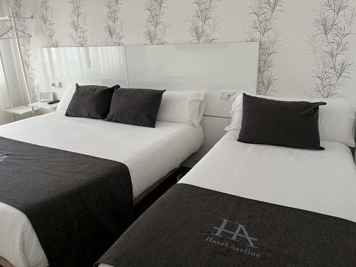 Hotel Avelina Onís Eksteriør bilde