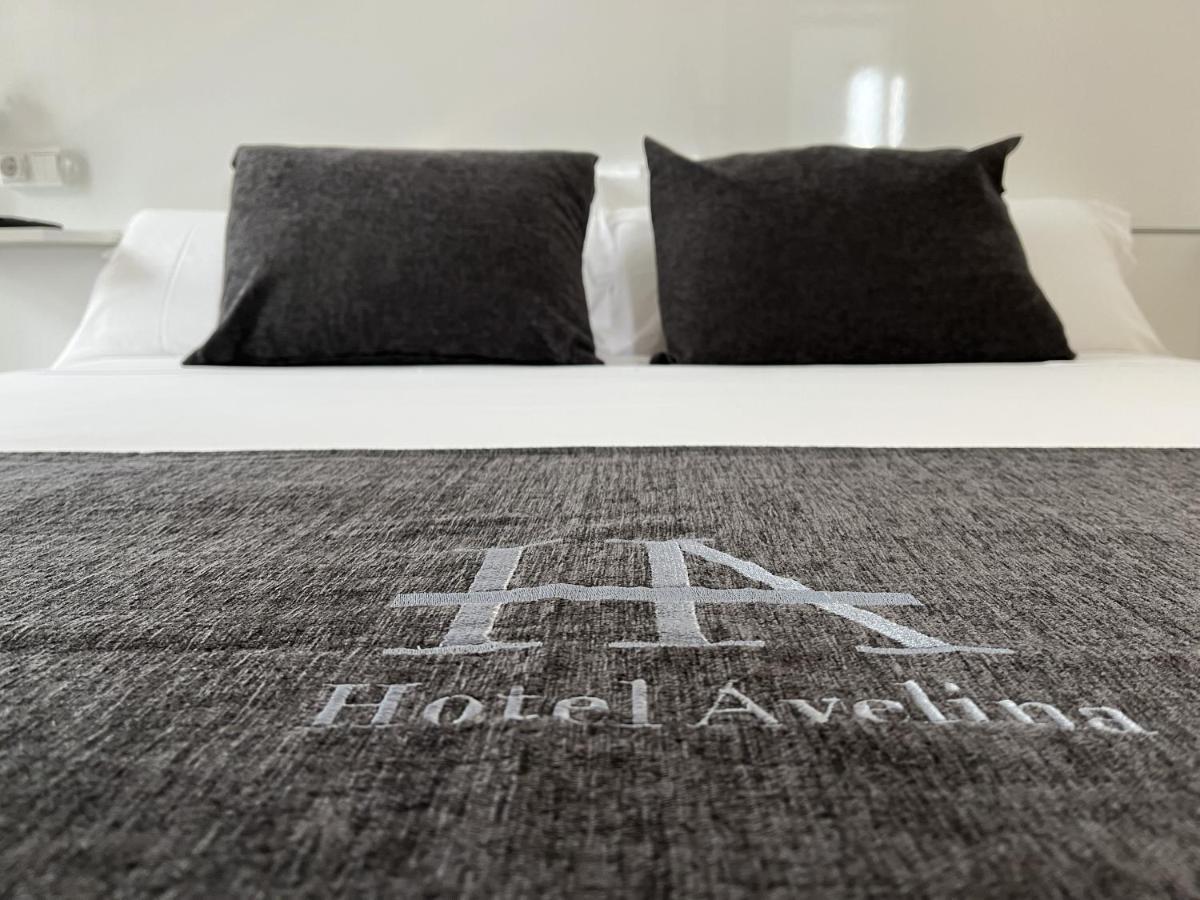 Hotel Avelina Onís Eksteriør bilde