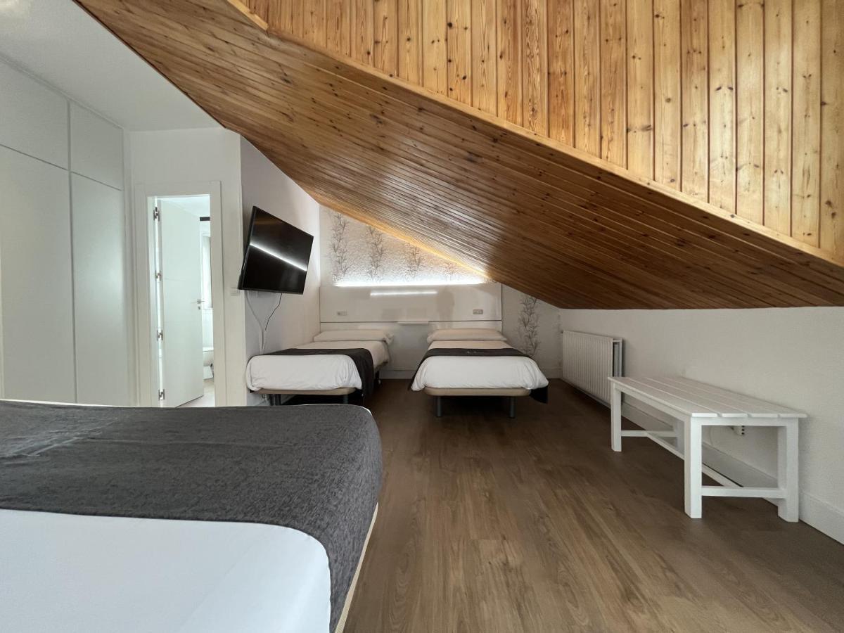 Hotel Avelina Onís Eksteriør bilde
