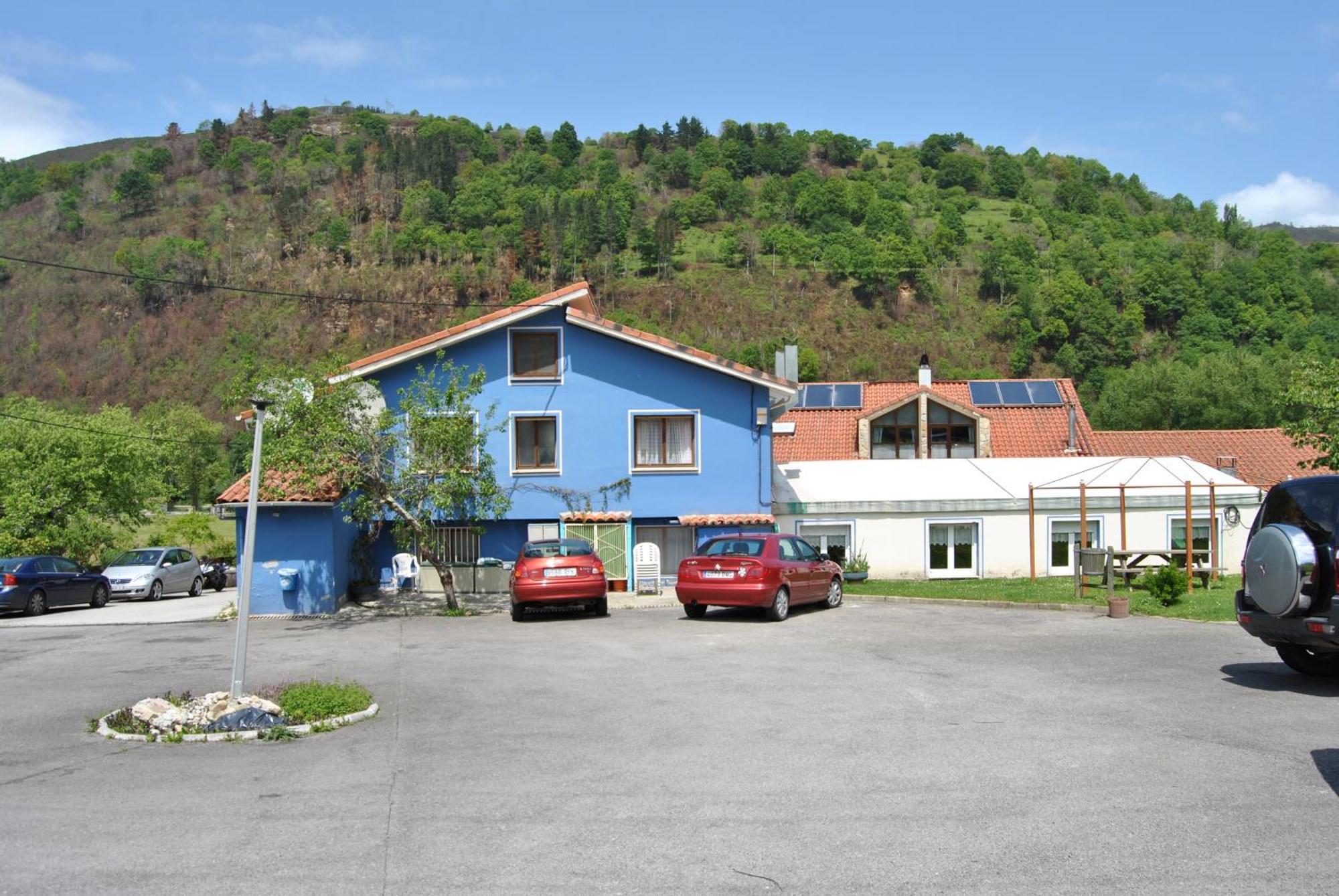 Hotel Avelina Onís Eksteriør bilde